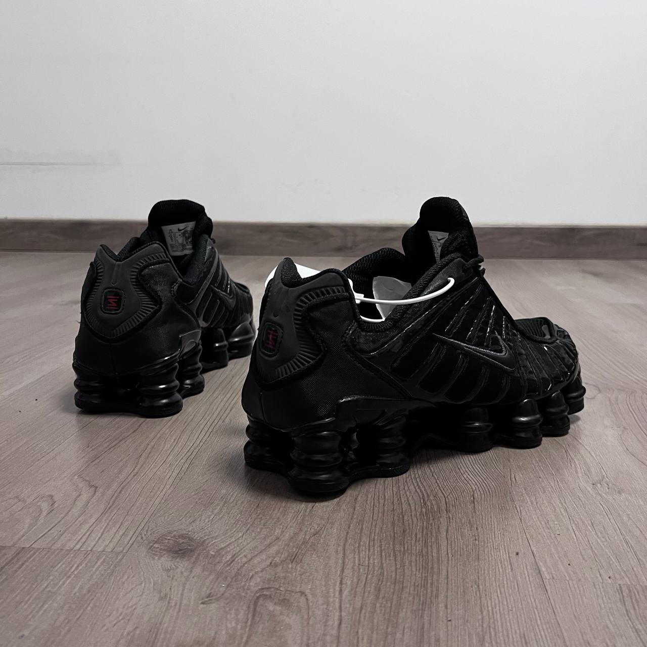 NIKE SHOX 🍬