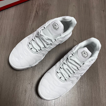 NIKE TN. ALL WHITE 🍬