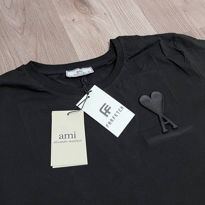 CAMISETA AMI NEGRA ELASTICA